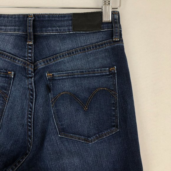 Levi's Women's Size 27 x 32 High Rise Ombre Blue Stretch Skinny Jeans Denim - Picture 5 of 15